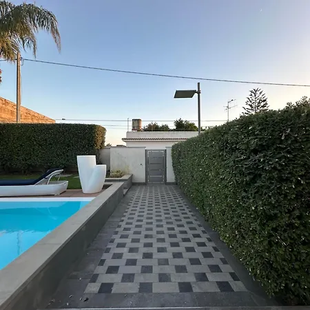 Villa Con Piscina Vicino Al Mare - Mazara Del Vallo Vendégház